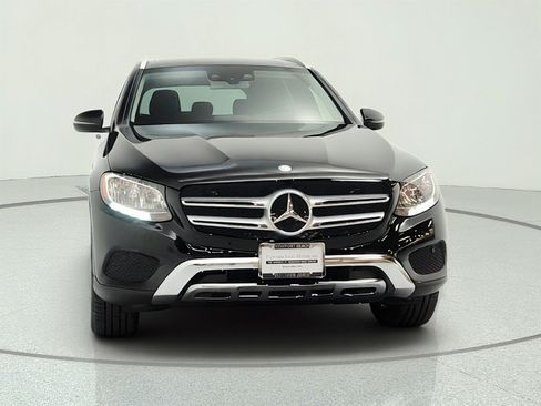Used 2016 Mercedes-Benz GLC 300 image 2