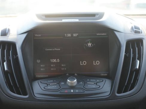 Used 2015 Ford Escape SE w/ Equipment Group 201A image 20