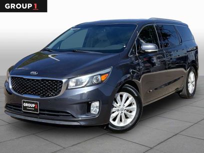 Used 2017 Kia Sedona EX