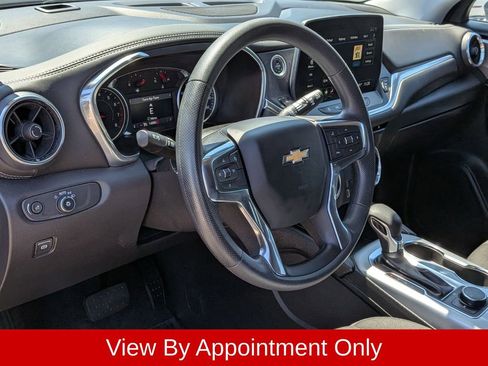 Used 2025 Chevrolet Blazer LT FWD image 14
