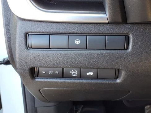 Certified 2023 Nissan Rogue SV w/ SV Premium B Package image 16