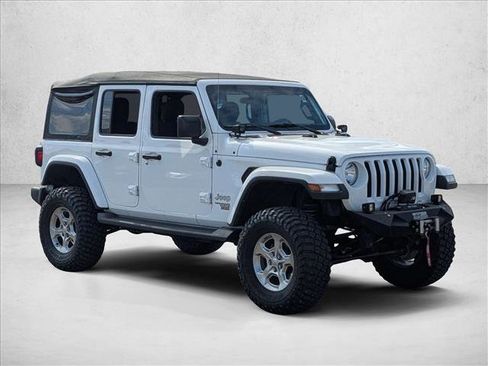 Used 2018 Jeep Wrangler Unlimited Sport image 3