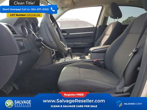 Used 2010 Dodge Charger SXT image 9