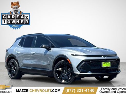 Used 2024 Chevrolet Equinox EV RS FWD image 1