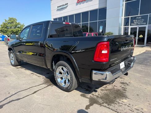 Used 2026 RAM 1500 Big Horn AWD/4WD image 5