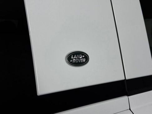 Used 2024 Land Rover Defender 130 X-Dynamic SE AWD/4WD image 14