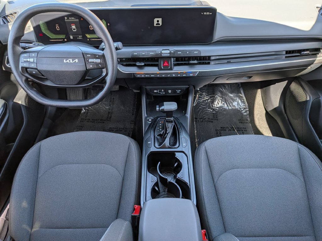 Used 2025 Kia K4 FWD image 24