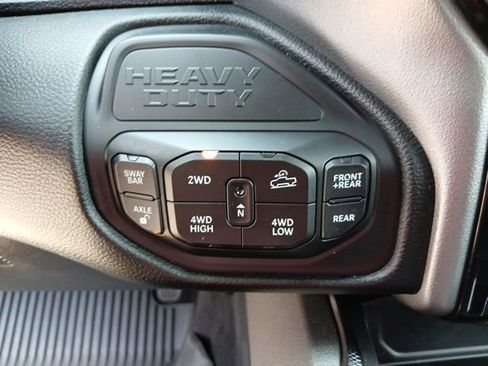 Used 2026 RAM 2500 4x4 Crew Cab image 44