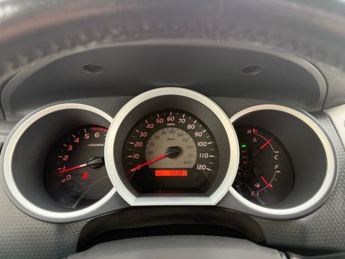 Used 2010 Toyota Tacoma 4x4 Double Cab image 34