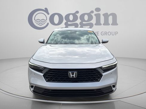 Certified 2024 Honda Accord Touring image 9