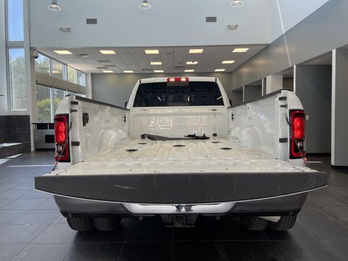 Used 2026 RAM 3500 Tradesman AWD/4WD image 36