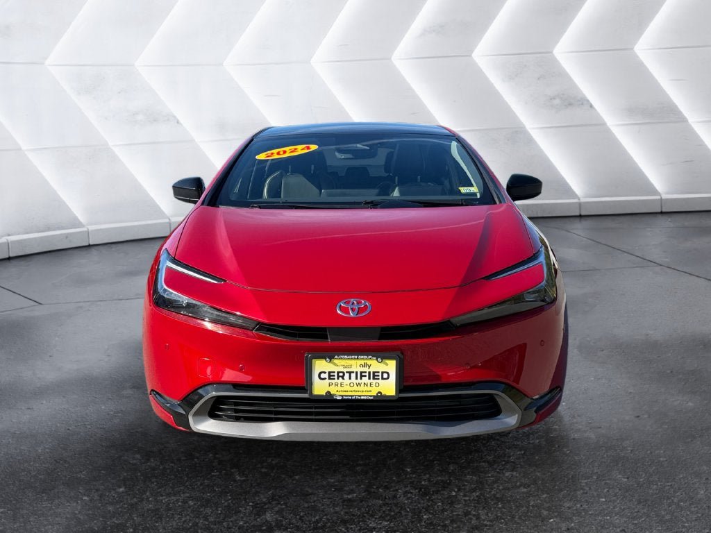 Used 2024 Toyota Prius XLE AWD/4WD image 9