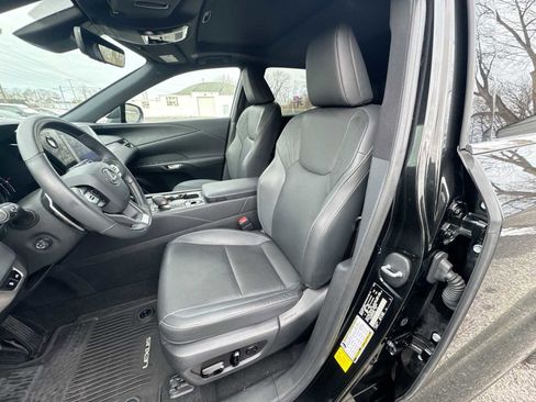 Used 2023 Lexus RX 350 Premium image 21