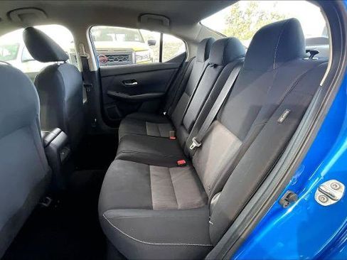 Certified 2021 Nissan Sentra SV image 18