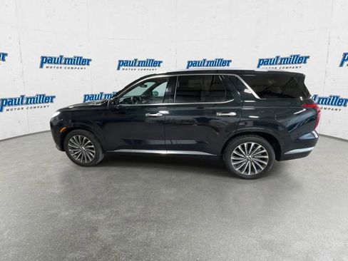 Used 2024 Hyundai Palisade Calligraphy FWD image 7