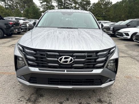 New 2026 Hyundai Tucson SE image 8