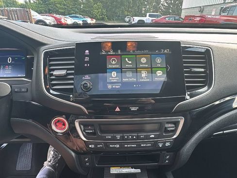 Used 2023 Honda Passport Elite image 19