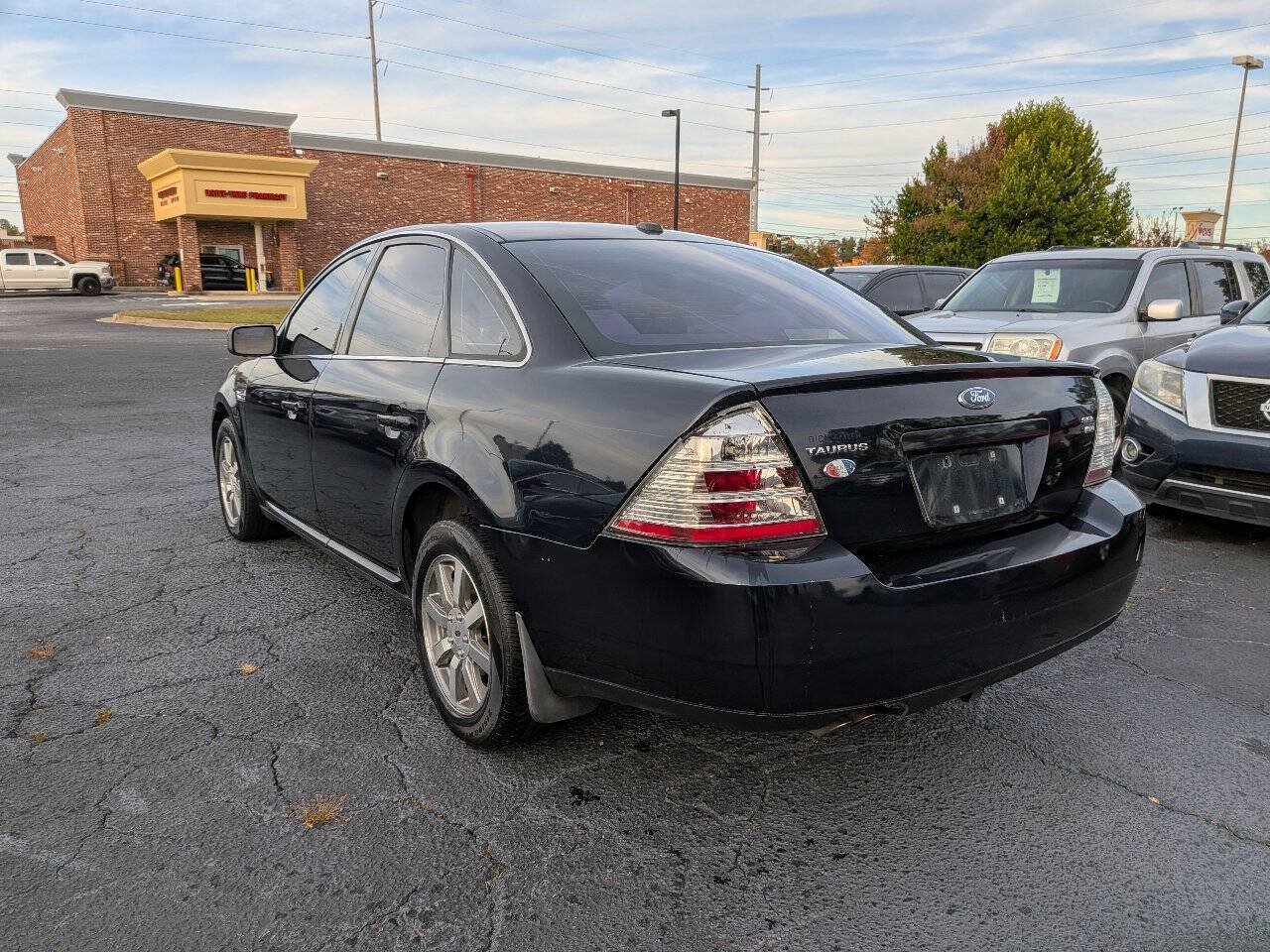 Used 2009 Ford Taurus SEL AWD/4WD image 21