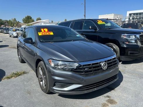 Used 2019 Volkswagen Jetta R-Line w/ R-Line Cold Weather Package FWD image 24