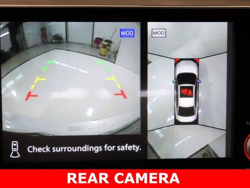 Used 2025 Nissan Sentra SV w/ SV Premium Package image 24