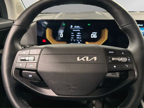 Used 2026 Kia Sportage LX FWD image 21
