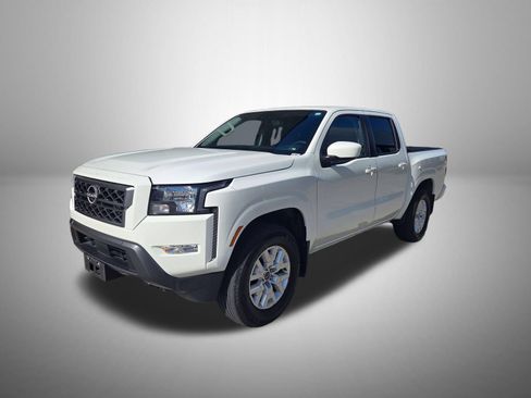 Used 2022 Nissan Frontier SV AWD/4WD image 1