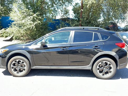 Used 2021 Subaru Crosstrek 2.0i AWD/4WD image 3