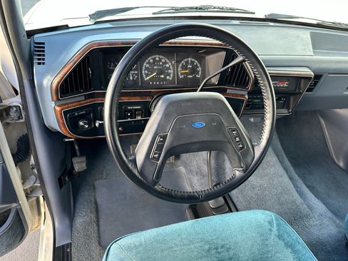 Used 1990 Ford F350 4x4 Crew Cab image 39