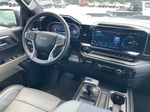 Used 2023 Chevrolet Silverado 1500 ZR2 AWD/4WD image 33