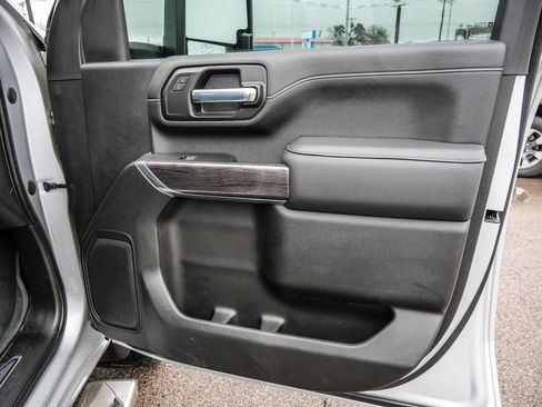 Used 2022 Chevrolet Silverado 2500 LTZ image 17