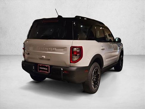 New 2025 Ford Bronco Sport Outer Banks image 2