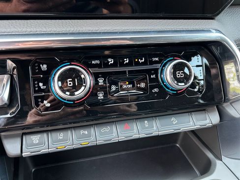 New 2026 GMC Sierra 2500 Denali w/ Denali Reserve Package image 26