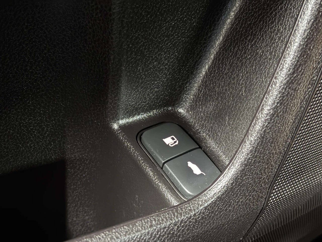 Used 2013 Acura MDX w/ Technology Package AWD/4WD image 34