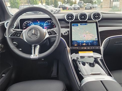 New 2026 Mercedes-Benz GLC 300 4MATIC image 13