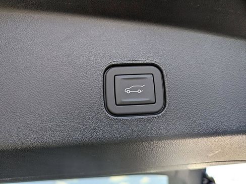 New 2026 Cadillac Lyriq Sport image 30