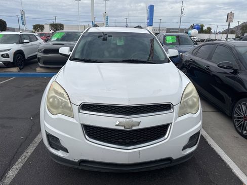 Used 2010 Chevrolet Equinox LT image 16