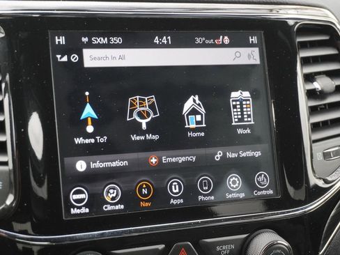 Used 2020 Jeep Grand Cherokee Limited image 37