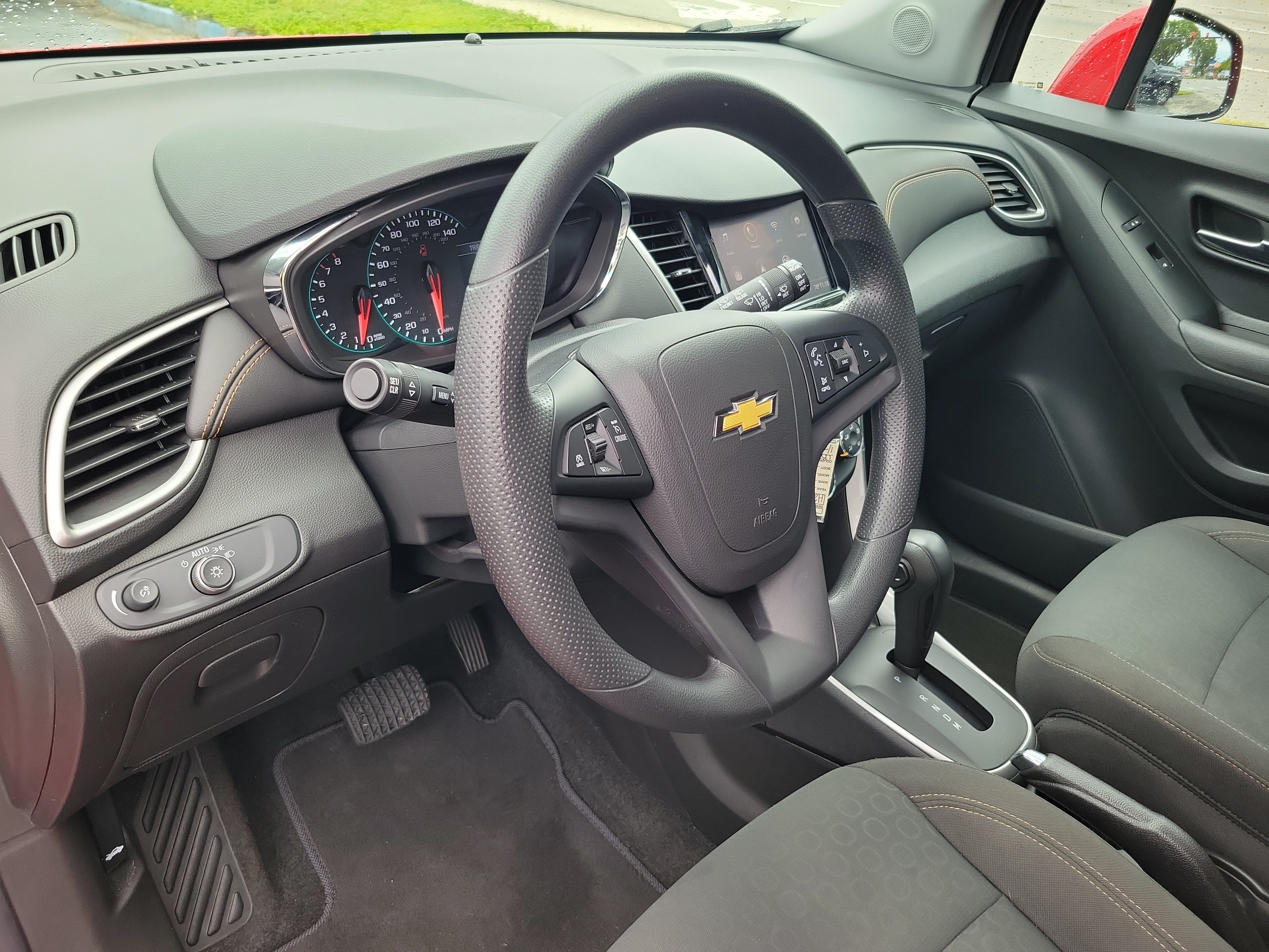Used 2020 Chevrolet Trax LS w/ Tint and Cruise Package FWD image 15