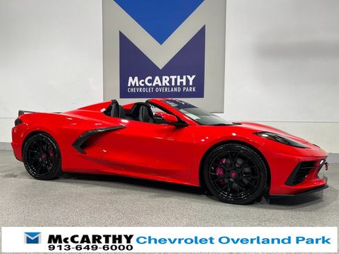 Used 2020 Chevrolet Corvette Stingray Convertible w/ Z51 Performance Package image 3