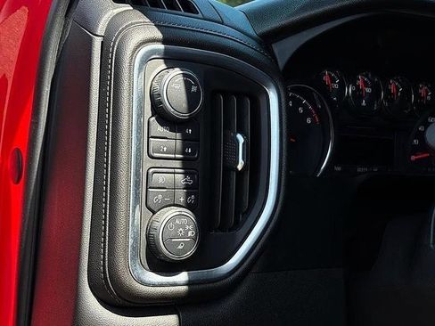 Used 2019 Chevrolet Silverado 1500 LT Trail Boss image 16