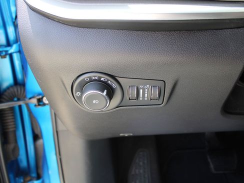 Certified 2025 Jeep Compass Limited AWD/4WD image 13