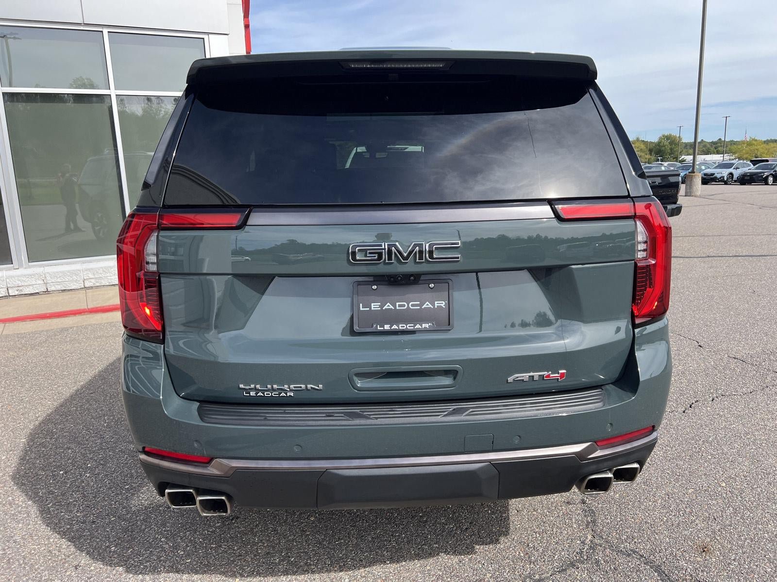 Used 2026 GMC Yukon AT4 Ultimate w/ LPO, Floor Liner Package AWD/4WD image 8