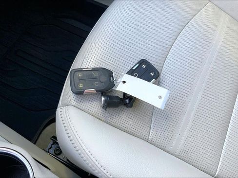 Used 2022 GMC Terrain Denali w/ Denali Premium Package image 13