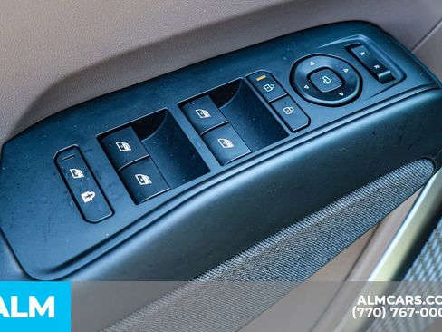 Used 2024 Kia EV9 Land image 54