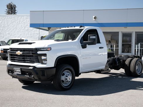 New 2026 Chevrolet Silverado 3500 W/T w/ WT Convenience Package image 8
