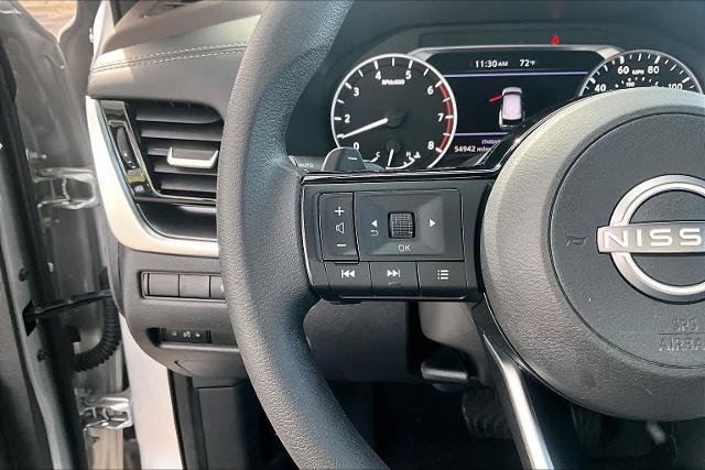 Certified 2022 Nissan Rogue SV FWD image 23