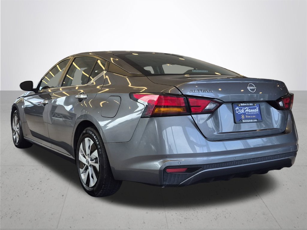 Used 2024 Nissan Altima 2.5 S FWD image 8