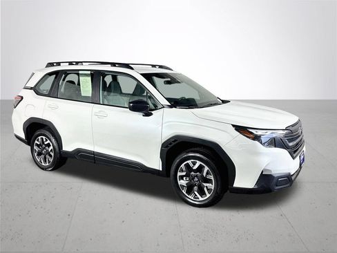 Certified 2026 Subaru Forester AWD/4WD image 5
