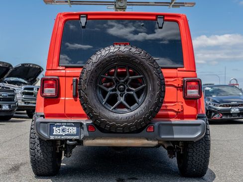 Used 2021 Jeep Wrangler Unlimited Sahara w/ Uconnect 4C Nav & Sound Group image 16