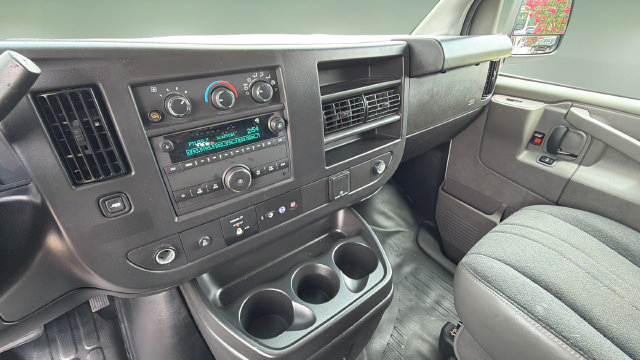 Used 2025 GMC Savana 2500 w/ Driver Convenience Package RWD image 26